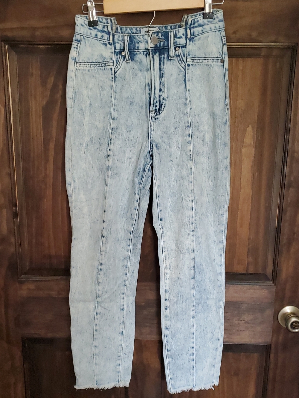 Women's Light Blue Straight Leg Jeans - High-Rise Casual